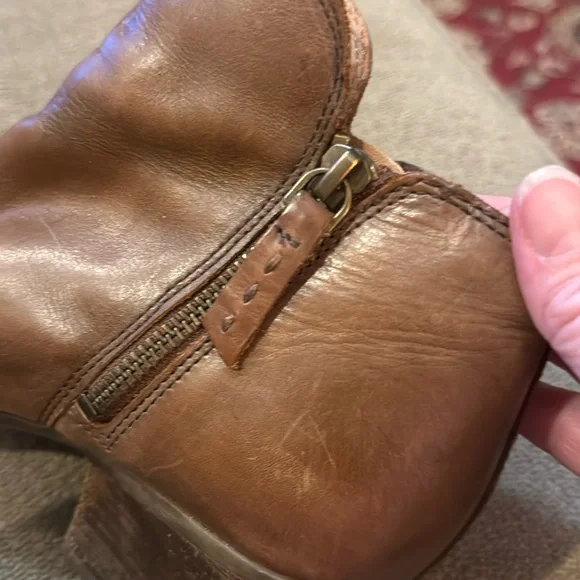 Frye Women’s Brown Leather Side Zip Ankle Boots Size 8.5 (TD) - Picture 10 of 11